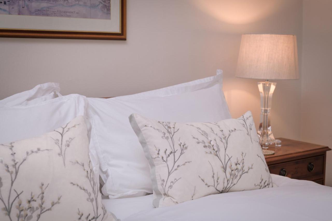 Lys-Na-Greyne Bed & Breakfast Абойн Екстериор снимка